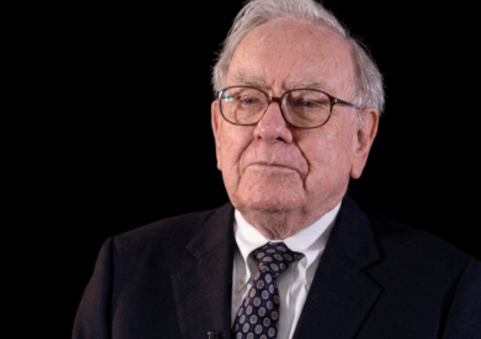 Warren Buffett at a meeting marking the end of his tenure as CEO.